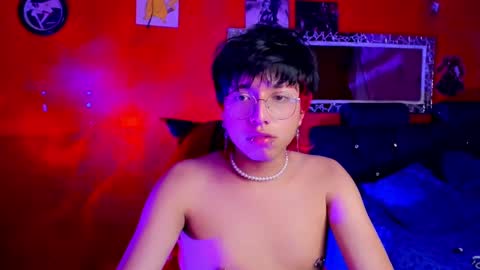 Snapshot of angellonfire chatting on 02-18-25, 12:39 Angel online show from 02-18-25, 12:39