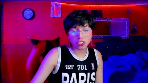 Snapshot of angellonfire chatting on 03-09-25, 04:16 Angel online show from 03-09-25, 04:16