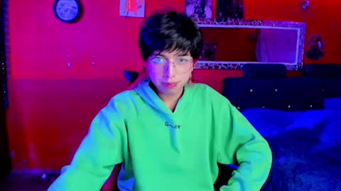 Snapshot of angellonfire chatting on 03-09-25, 11:35 Angel online show from 03-09-25, 11:35