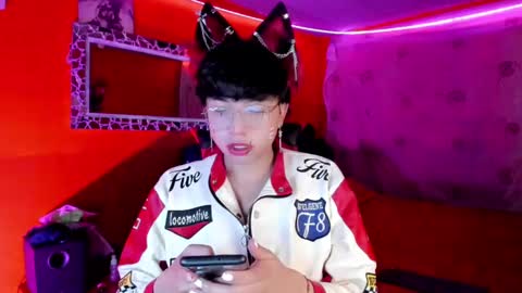 Snapshot of angellonfire chatting on 10-12-25, 04:33 Angel online show from 10-12-25, 04:33