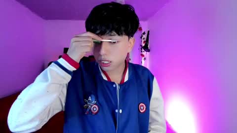 Snapshot of angellonfire chatting on 10-28-25, 11:51 Angel online show from 10-28-25, 11:51