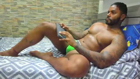 angelo_evans33 online show from 04-22-26, 01:19