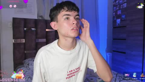 Snapshot of angelocute_ chatting on 01-15-25, 02:24 Angelo I work from home this is my room online show from 01-15-25, 02:24