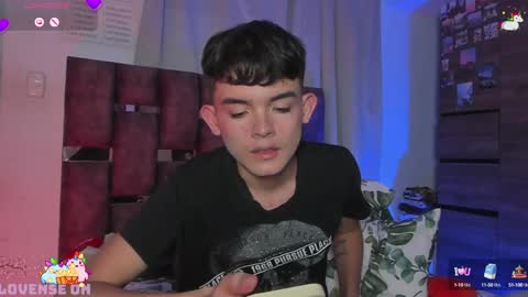 Snapshot of angelocute_ chatting on 01-26-25, 11:50 Angelo I work from home this is my room online show from 01-26-25, 11:50