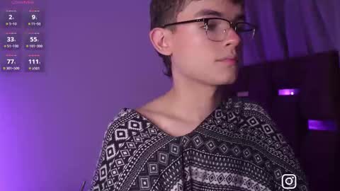 Snapshot of angelocute_ chatting on 09-10-25, 07:41 Angelo I work from home this is my room online show from 09-10-25, 07:41