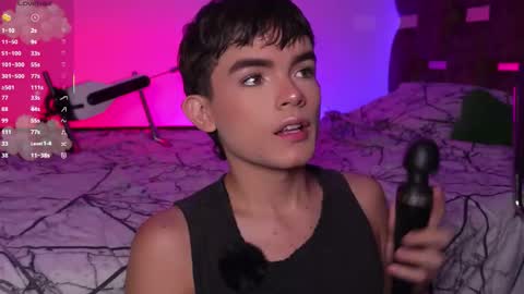 Snapshot of angelocute_ chatting on 10-18-25, 09:32 Angelo I work from home this is my room online show from 10-18-25, 09:32