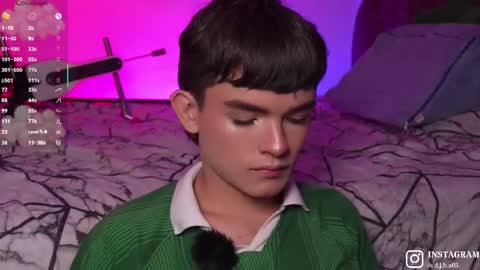 Snapshot of angelocute_ chatting on 10-19-25, 05:41 Angelo I work from home this is my room online show from 10-19-25, 05:41