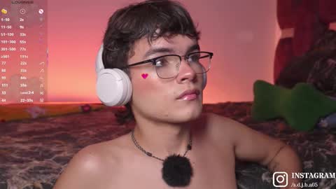 Snapshot of angelocute_ chatting on 11-20-25, 06:02 Angelo I work from home this is my room online show from 11-20-25, 06:02