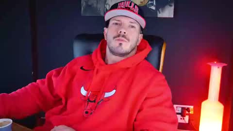 Snapshot of angeloeric chatting on 12-13-24, 02:27 BlackWolf online show from 12-13-24, 02:27