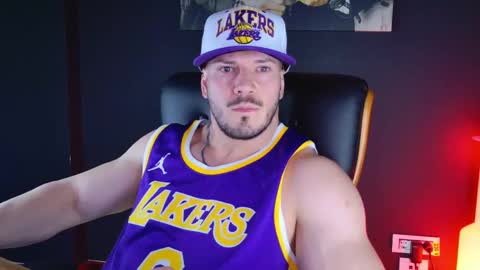 Snapshot of angeloeric chatting on 01-03-25, 07:50 BlackWolf online show from 01-03-25, 07:50