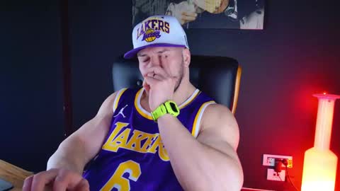 Snapshot of angeloeric chatting on 01-03-25, 10:51 BlackWolf online show from 01-03-25, 10:51