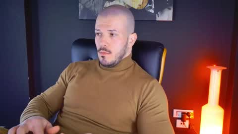 Snapshot of angeloeric chatting on 01-22-25, 11:01 BlackWolf online show from 01-22-25, 11:01