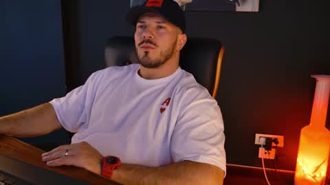 Snapshot of angeloeric chatting on 10-31-25, 12:50 BlackWolf online show from 10-31-25, 12:50