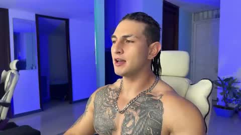 Snapshot of angeloferro1 chatting on 02-12-25, 04:12 Angelo Ferro online show from 02-12-25, 04:12