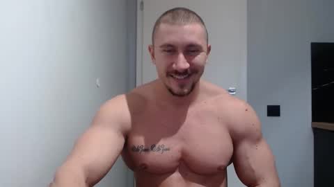 Snapshot of angelofit chatting on 12-02-24, 11:56 ------- SEX SHOW WITH GUYS AND GIRLS MUSCLE SHOW online show from 12-02-24, 11:56