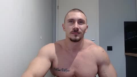 Snapshot of angelofit chatting on 12-25-24, 11:33 ------- SEX SHOW WITH GUYS AND GIRLS MUSCLE SHOW online show from 12-25-24, 11:33