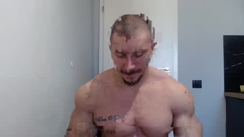 Snapshot of angelofit chatting on 01-09-25, 10:31 ------- SEX SHOW WITH GUYS AND GIRLS MUSCLE SHOW online show from 01-09-25, 10:31