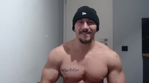 Snapshot of angelofit chatting on 01-18-25, 03:16 ------- SEX SHOW WITH GUYS AND GIRLS MUSCLE SHOW online show from 01-18-25, 03:16