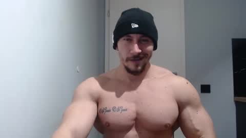 Snapshot of angelofit chatting on 01-24-25, 07:28 ------- SEX SHOW WITH GUYS AND GIRLS MUSCLE SHOW online show from 01-24-25, 07:28