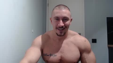 Snapshot of angelofit chatting on 01-30-25, 06:54 ------- SEX SHOW WITH GUYS AND GIRLS MUSCLE SHOW online show from 01-30-25, 06:54