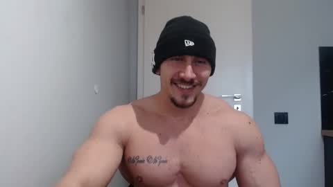 Snapshot of angelofit chatting on 02-04-25, 11:27 ------- SEX SHOW WITH GUYS AND GIRLS MUSCLE SHOW online show from 02-04-25, 11:27