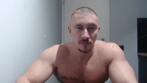 Snapshot of angelofit chatting on 02-16-25, 03:59 ------- SEX SHOW WITH GUYS AND GIRLS MUSCLE SHOW online show from 02-16-25, 03:59