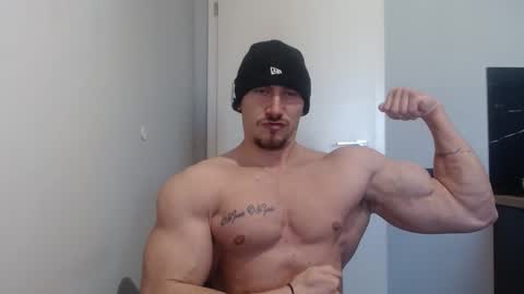 Snapshot of angelofit chatting on 02-22-25, 11:57 ------- SEX SHOW WITH GUYS AND GIRLS MUSCLE SHOW online show from 02-22-25, 11:57