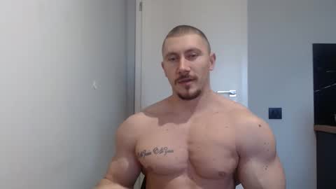 Snapshot of angelofit chatting on 02-23-25, 08:39 ------- SEX SHOW WITH GUYS AND GIRLS MUSCLE SHOW online show from 02-23-25, 08:39