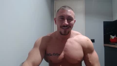 Snapshot of angelofit chatting on 11-22-25, 02:49 ------- SEX SHOW WITH GUYS AND GIRLS MUSCLE SHOW online show from 11-22-25, 02:49