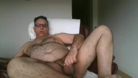 Snapshot of angelor01 chatting on 11-23-25, 01:16 angelor01 online show from 11-23-25, 01:16