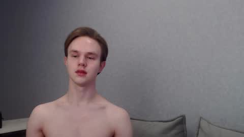 Angel online show from 02-22-25, 09:34