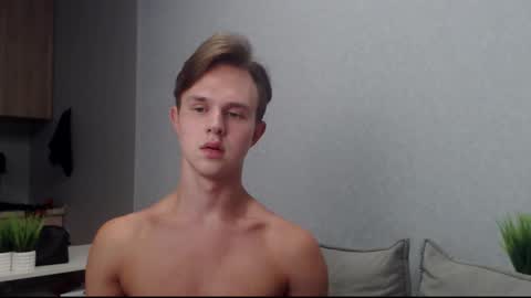 Angel online show from 09-14-25, 04:50