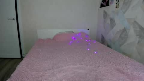 Yana online show from 10-10-25, 03:33