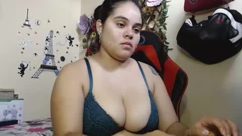 Snapshot of angelsexhotlatin chatting on 12-31-24, 03:09 angelsexhotlatin online show from 12-31-24, 03:09