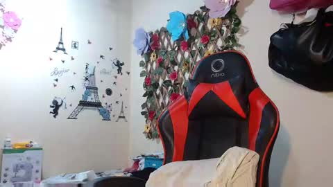 angelsexhotlatin online show from 10-04-25, 03:37