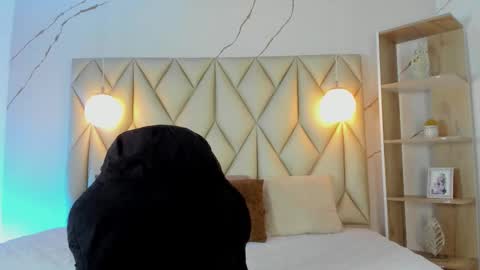 ANGIE online show from 01-07-26, 03:03