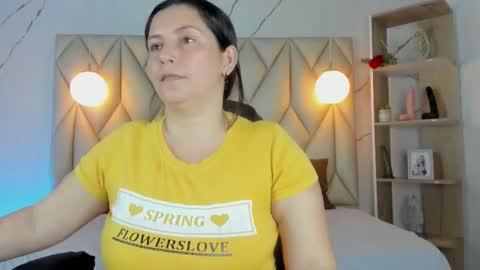 ANGIE online show from 02-10-26, 02:21