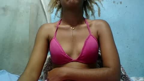 Snapshot of angeltta69 chatting on 07-04-26, 07:47 angeltta69 online show from 07-04-26, 07:47