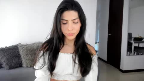 Snapshot of angelturned01 chatting on 04-16-26, 09:39 Angel Turned online show from 04-16-26, 09:39