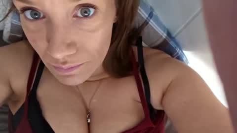 angelvanderpool71 online show from 01-06-25, 02:14