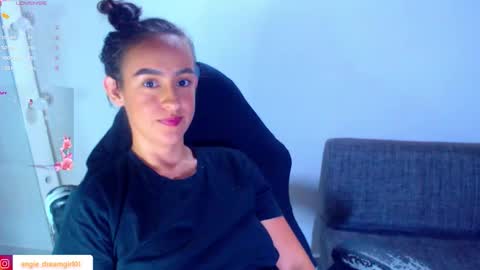 IG angie dreamgirl01 online show from 02-25-26, 10:30