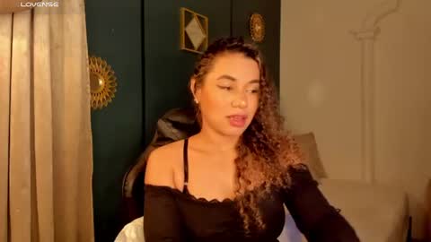 Snapshot of angie_leonn chatting on 07-09-26, 12:42 A N G I E online show from 07-09-26, 12:42