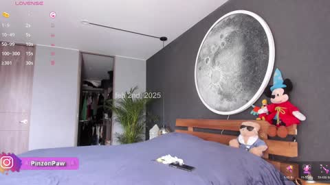 Snapshot of angie_mcqueen chatting on 02-02-25, 04:00 angie online show from 02-02-25, 04:00