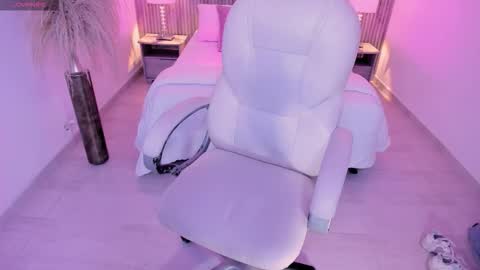 angie_smith_x online show from 03-11-26, 03:34