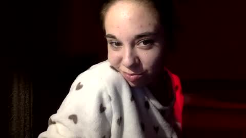 Snapshot of angle_cute05 chatting on 07-09-26, 09:08 Angel Cute online show from 07-09-26, 09:08