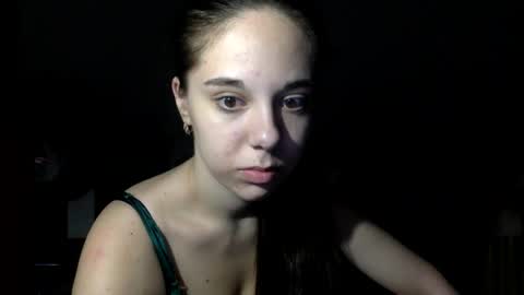 Snapshot of angle_cute05 chatting on 07-21-26, 09:39 Angel Cute online show from 07-21-26, 09:39