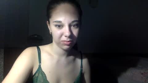 Snapshot of angle_cute05 chatting on 07-26-26, 09:11 Angel Cute online show from 07-26-26, 09:11