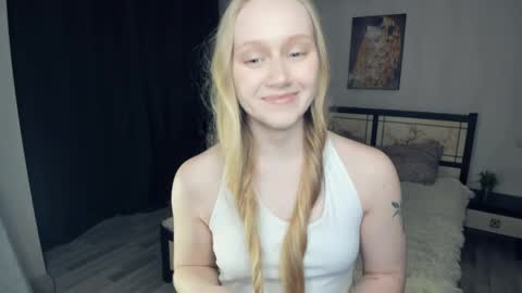 Violet online show from 04-03-26, 07:45