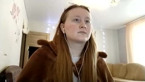 Snapshot of anika_lipps chatting on 01-17-26, 09:14 Anika online show from 01-17-26, 09:14