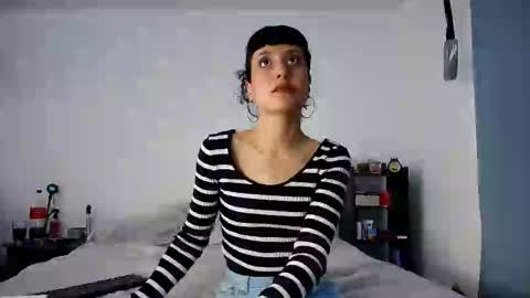 Anika And Lowen Your Thumbs Up Are Super Important For Us  online show from 02-19-25, 08:41